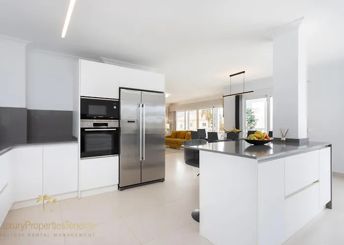 Tropical * 아데제